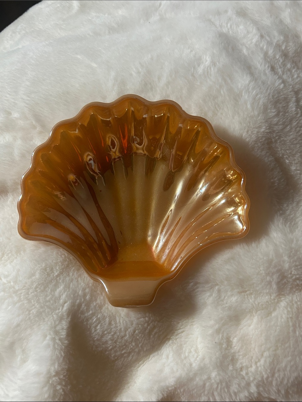 Vintage fire king Shell Glass Dish